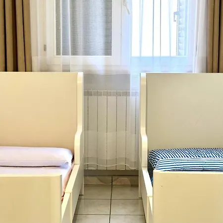 Appartamento Trilocale Con Giardino, Posto Auto E Wi-fi - P034