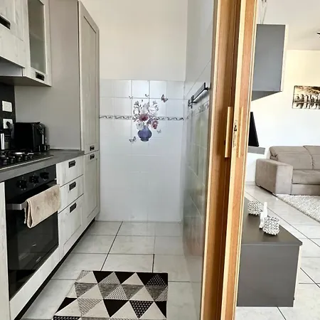 Appartamento Trilocale Con Giardino, Posto Auto E Wi-fi - P034 Porto Recanati